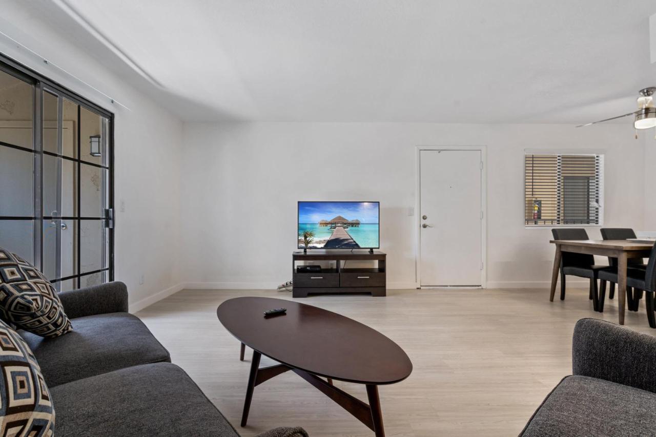 Newly Renovated 2Br Apartment W Pool By Stay Gia Phoenix Exteriör bild